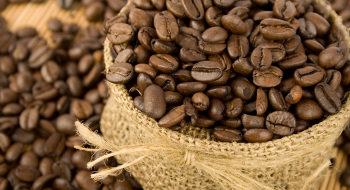 EUA reduzem tarifas para café, laranja, carne bovina e outros produtos